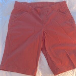 Like new JAG Sz12 Women's distressed Coral Shorts.  Longer thigh.Elastic waist.